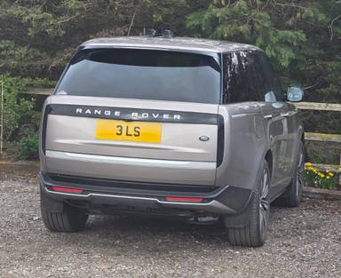 UK Number Plate 3 LS on a 2023 Bronze Land Rover Range Rover Autobiography Auto