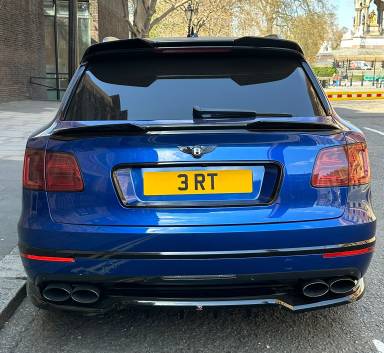 UK Number Plate 3 RT on a 2016 Blue Bentley Bentayga
