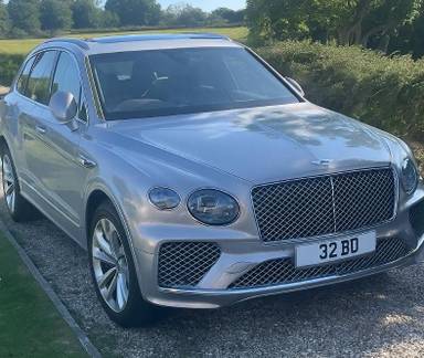 UK Number Plate 32 BD on a 2021 Grey Bentley Bentayga V6 Hybrid Auto