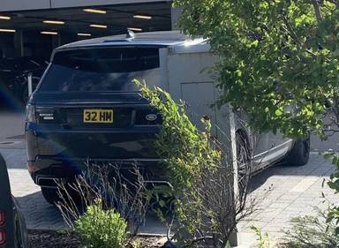 UK Number Plate 32 HM on a 2019 Black Land Rover Range Rover Sport