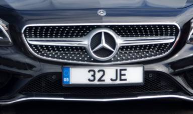 UK Number Plate 32 JE on a 2017 Black Mercedes-Benz S-Class
