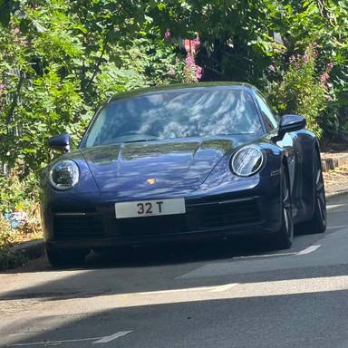 UK Number Plate 32 T on a 2019 Blue Porsche 911