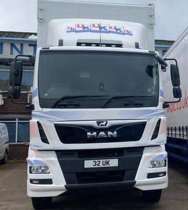 UK Number Plate 32 UK on a 2021 White MAN Tgm 18.250