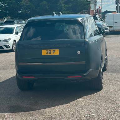 UK Number Plate 38 P on a 2026 Green Land Rover Range Rover Sv Mhev Auto