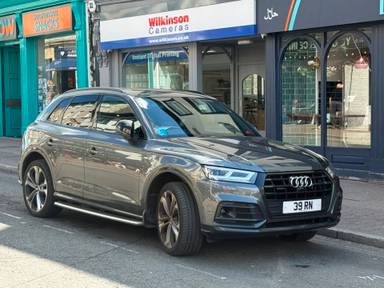 UK Number Plate 39 RN on a 2019 Grey Audi Q5