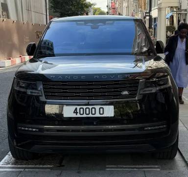 UK Number Plate 4000 O on a 2022 Black Land Rover Range Rover Autobio D Mhev A