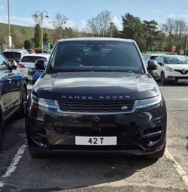 UK Number Plate 42 T on a 2023 Black Land Rover Range Rover Sport Se Phev Auto