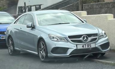 UK Number Plate 47 RS on a 2013 Silver Mercedes-Benz E