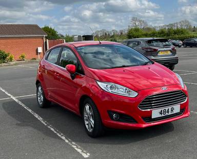 UK Number Plate 484 R on a 2017 RED Ford Fiesta