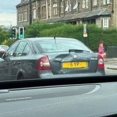 UK Number Plate 5 YP on a 2009 Grey Skoda Octavia