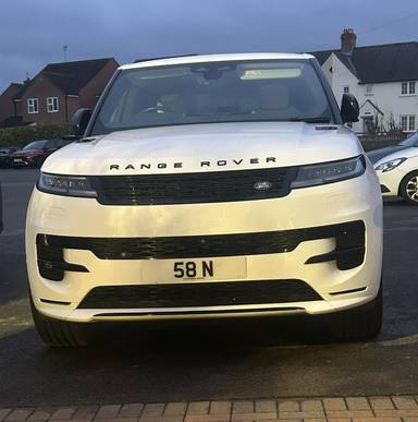 UK Number Plate 58 N on a 2023 White Land Rover R-Rover Sport Dyn Se D Mhev A