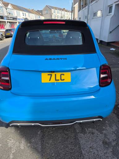 UK Number Plate 7 LC on a 2024 Blue Abarth 500e