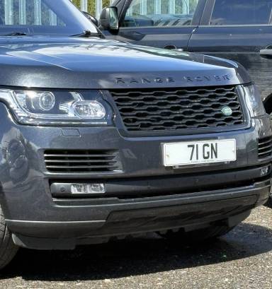 UK Number Plate 71 GN on a 2016 Black Land Rover Range Rover