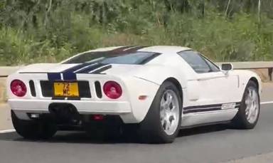 UK Number Plate 72 MC on a 2005 White Ford GT