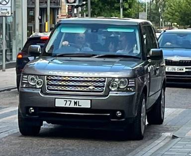 UK Number Plate 77 WL on a 2009 Grey Land Rover Range Rover
