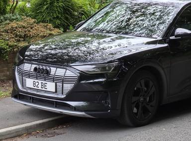 UK Number Plate 82 BE on a 2007 Black Jeep E-Tron Sport 50 Quattro