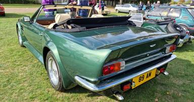 UK Number Plate 89 AM on a 1989 Green Aston Martin