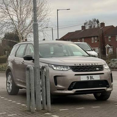 UK Number Plate 9 BL on a 2023 Bronze Land Rover Discovery Sport Urbn Ed Phev A