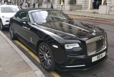 UK Number Plate 90 H on a 2018 Black Rolls Royce Dawn