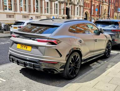 UK Number Plate 95 FA on a 2021 Grey Lamborghini Urus V8 Auto