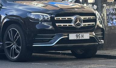 UK Number Plate 95 H on a 2021 Black Mercedes-Benz Gls 400 Amg Ln Prem+Exe D 4m A
