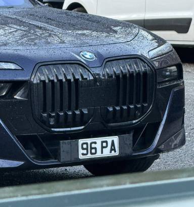 UK Number Plate 96 PA on a 2023 Blue BMW I7 Xdrive60 M Sport