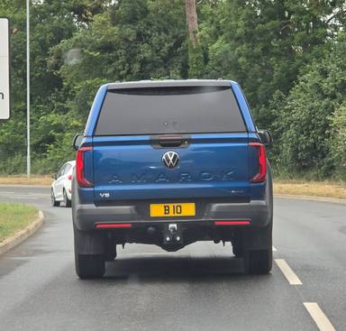 UK Number Plate B 10 on a 2025 Blue Volkswagen Amarok Panamericana V6tdi 4m A