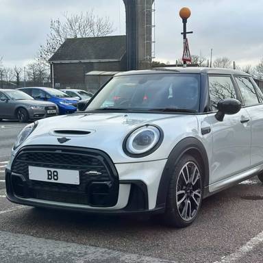 UK Number Plate B 8 on a 2022 Silver Mini Cooper S