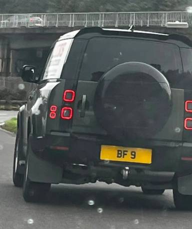 UK Number Plate BF 9 on a 2026 Green Land Rover Defender Hard Top S D Mhev A
