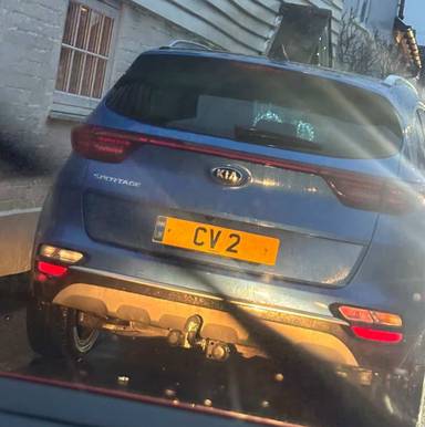 UK Number Plate CV 2 on a 2018 Blue KIA Sportage
