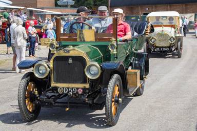 UK Number Plate D 59 on a 1909 Black Dennis 18 Horse Tourer
