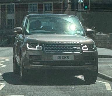UK Number Plate D1 CKS on a 2017 Brown Land Rover Range Rover