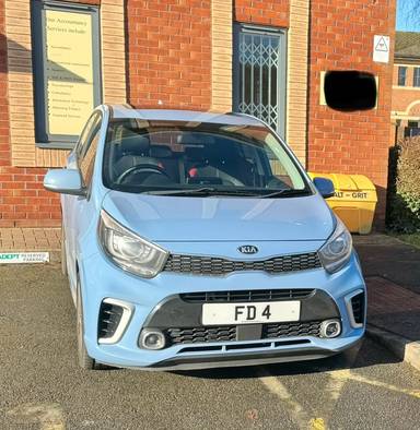 UK Number Plate FD 4 on a 2018 Blue KIA Picanto