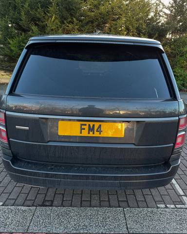 UK Number Plate FM 4 on a 2020 Grey Land Rover Range Rover
