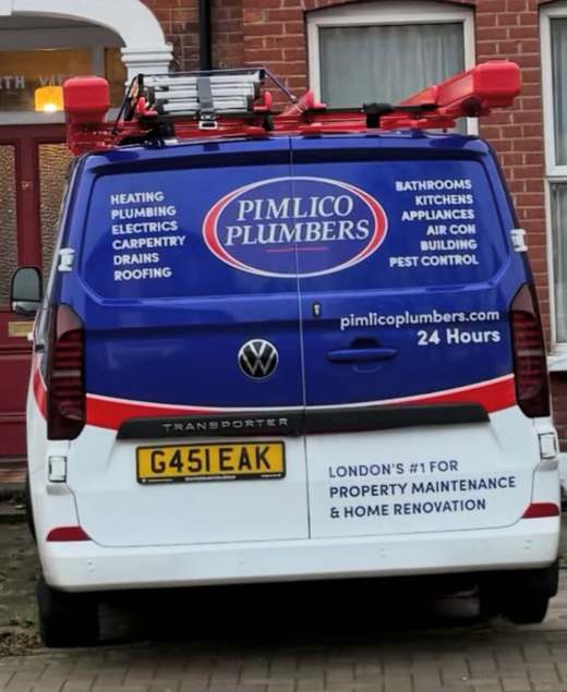 G451 EAK number plate – Pimlico Plumbers