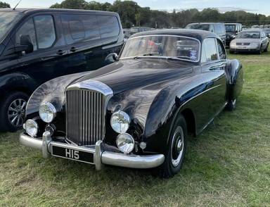 UK Number Plate H 15 on a 1952 Black Bentley 2 Door Manual Sports Coupe
