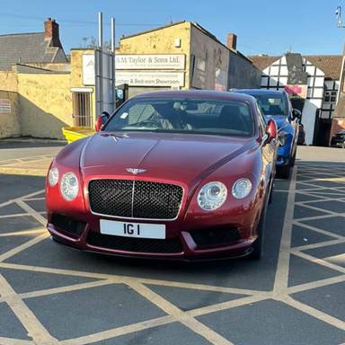 UK Number Plate IG 1 on a 2014 RED Bentley Continental