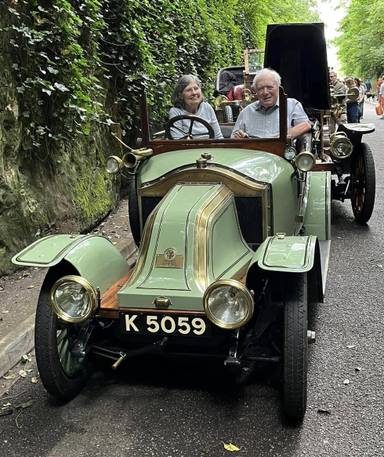 UK Number Plate K 5059 on a 1913 Green Renault Ax