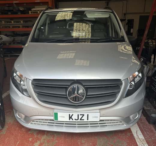 KJZ 1 number plate – A.W. Lymn