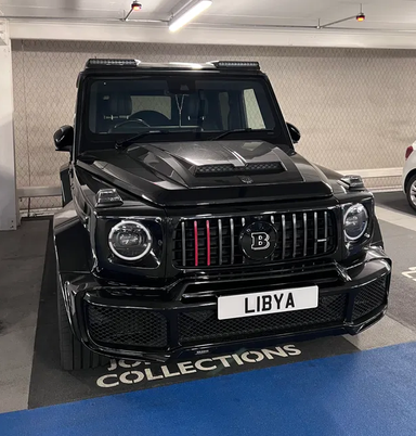 UK Number Plate L1 BYA on a 2023 Black Mercedes-Benz G