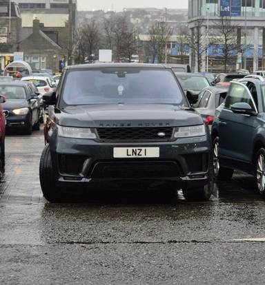 UK Number Plate LNZ 1 on a 2018 Black Land Rover Range Rover Sport