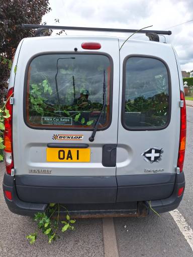 UK Number Plate OA 1 on a 2008 Grey Renault Kangoo