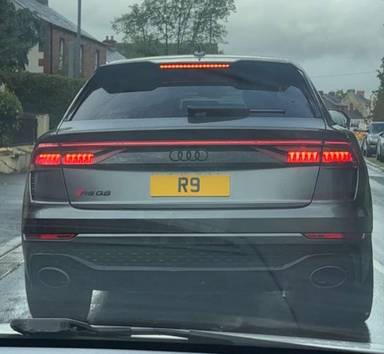 UK Number Plate R 9 on a 2022 Grey Audi Rs Q8 Vsprung Tfsi Mhev Quat A
