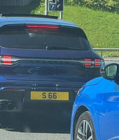 UK Number Plate S 66 on a 2022 Blue Porsche Macan