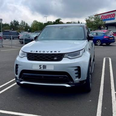 UK Number Plate S 81 on a 2021 Silver Land Rover Discovery R-Dynam Hse D Mhev A