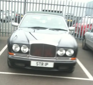 UK Number Plate STR 1P on a 1998 Black Bentley Azure