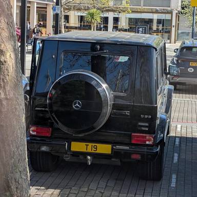 UK Number Plate T 19 on a 2017 Black Mercedes-Benz G-Class