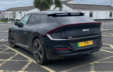 UK Number Plate T 5 on a 2023 Black KIA Ev6 Gt-Line S