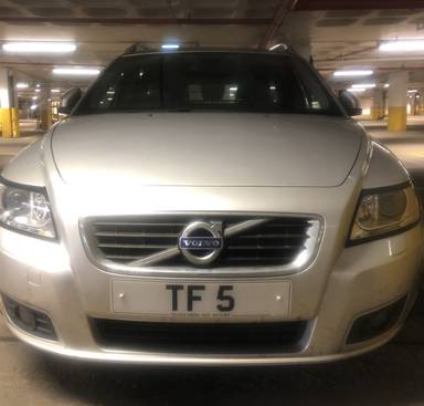 UK Number Plate TF 5 on a 2011 Silver Volvo V50