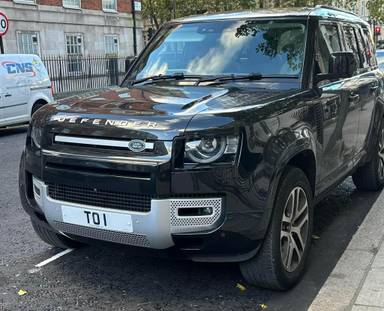 UK Number Plate TO 1 on a 2022 Black Land Rover Defender Xs Edition Mhev Auto